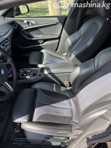 BMW 2 серии F44 218i 1.5 AMT