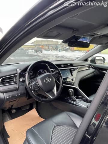 Toyota Camry VIII (XV70) 2.5 AT