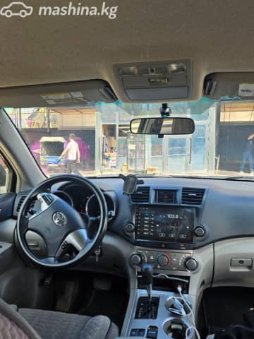 Toyota Highlander II (U40) Рестайлинг 3.5hyb CVT 4WD