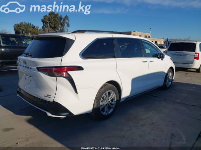 Toyota Sienna IV 2.5hyb AT 4WD