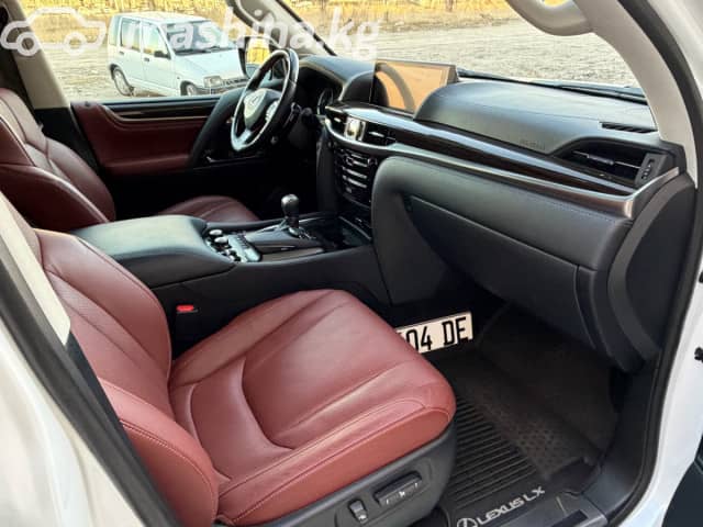 Lexus LX III Рестайлинг 2 570 5.7 AT 4WD