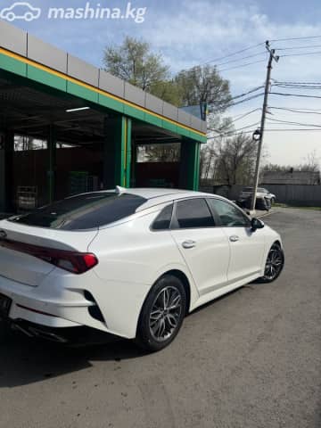Kia K5 III LPi 2.0 AT