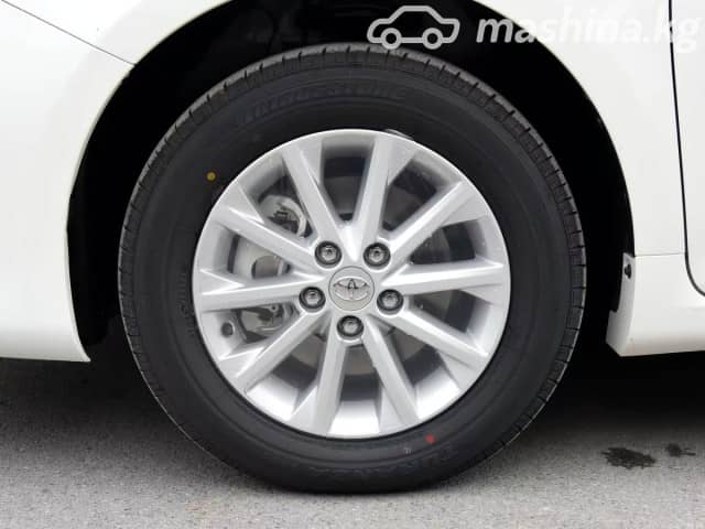 Toyota Camry IX (XV80) China Market 2.5hyb CVT