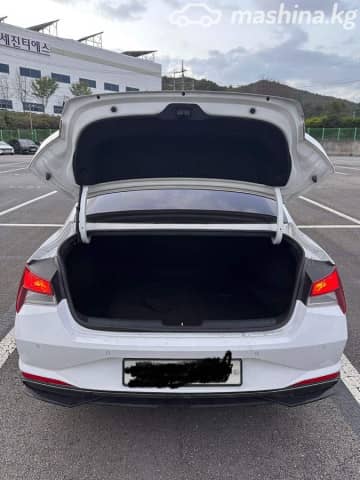 Hyundai Avante VII 1.6hyb AMT