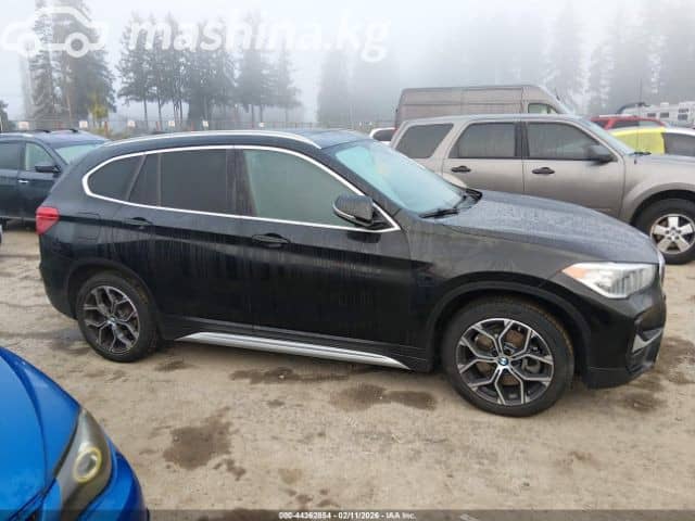 BMW X1 II (F48) Рестайлинг 28i xDrive 2.0 AT 4WD