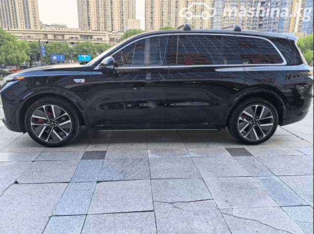 LiXiang L9 Рестайлинг 1.5hyb AT 4WD