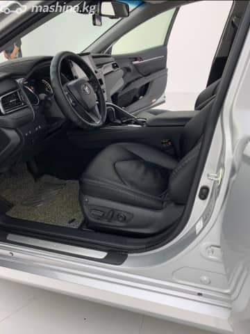 Toyota Camry (Japan) XV70 рестайлинг 2.5hyb AT