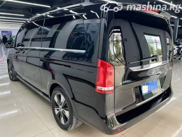 Mercedes-Benz V-Класс III (W447) Рестайлинг 260 длинный 2.0 AT