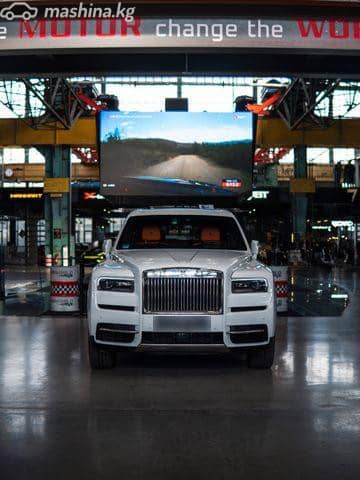 Rolls-Royce Cullinan I 6.7 AT AWD