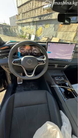 Volkswagen Tiguan III (China Market) 2.0 AMT 4WD