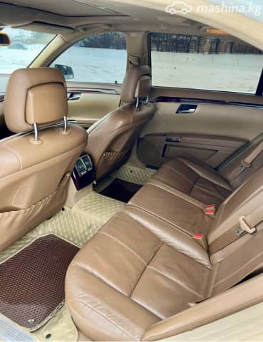 Mercedes-Benz S-Класс V (W221) 550 5.5 AT 4WD