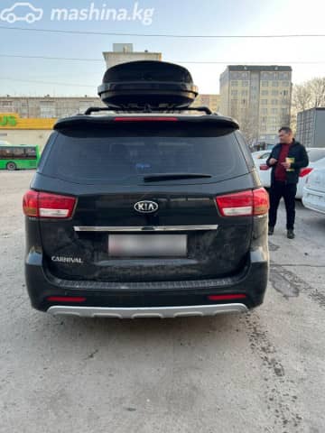 Kia Carnival III 2.2d AT