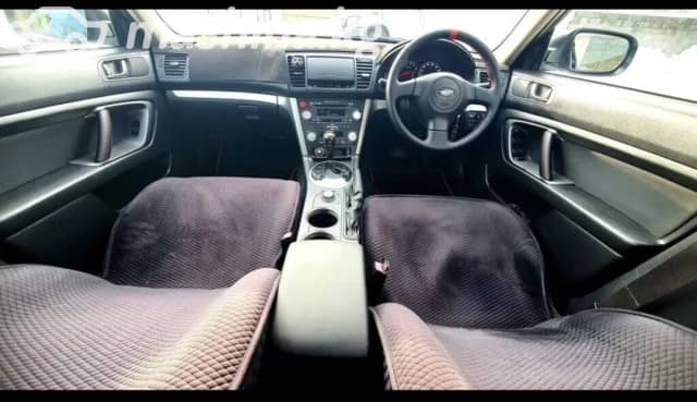 Subaru Legacy IV 2.5 AT 4WD