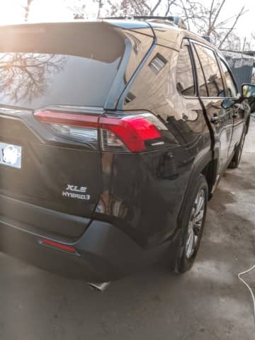 Toyota RAV4 V (XA50) 2.5hyb AT 4WD