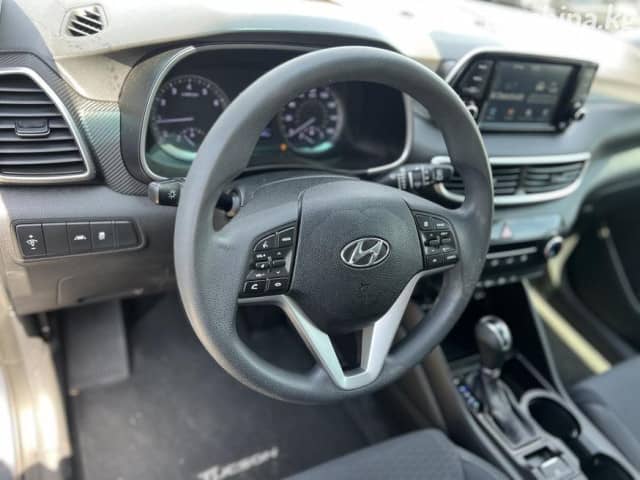 Hyundai Tucson III Рестайлинг 2.0 AT