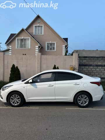 Hyundai Accent V 1.6 AT