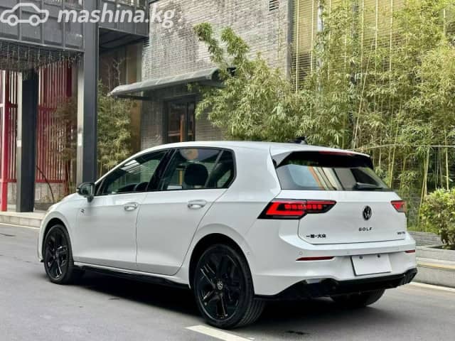 Volkswagen Golf VIII Рестайлинг 1.5 AMT