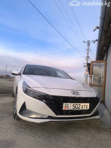 Hyundai Avante VII 1.6 AT