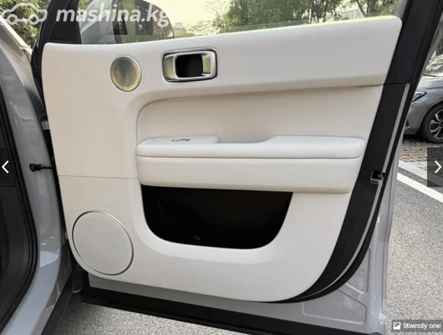 LiXiang L6 1.5hyb AT 4WD