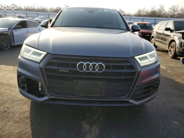 Audi Q5 II (FY) 2.0 AMT 4WD