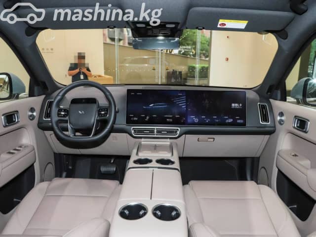 LiXiang L9 Max 1.5hyb AT 4WD
