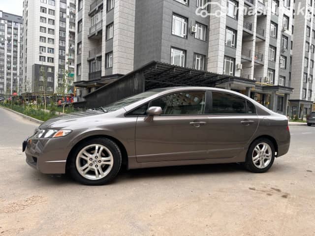 Honda Civic VIII Рестайлинг