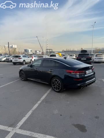 Kia K5 II 1.6 AMT