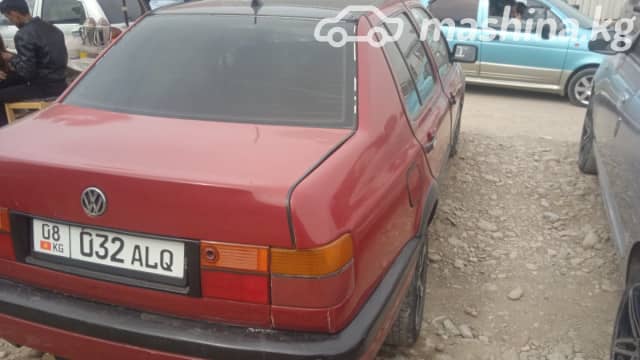 Volkswagen Vento 1.8 MT