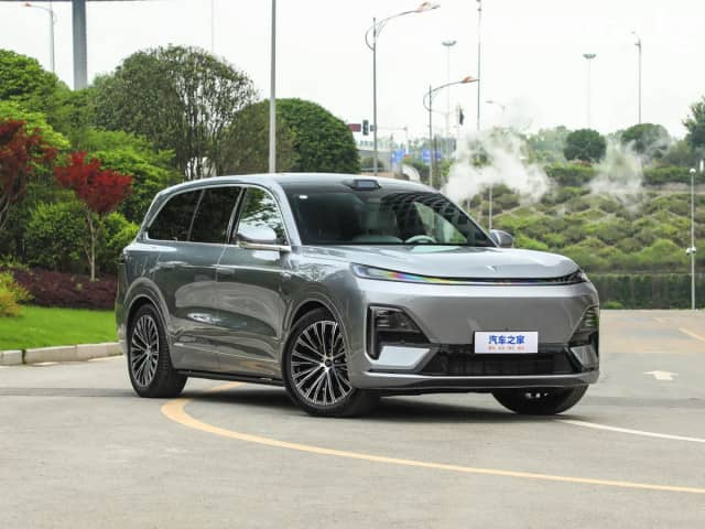 Changan Deepal S09 1.5hyb AT