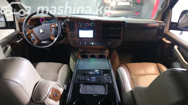 Chevrolet Express II 6.0 AT