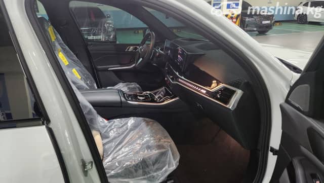 BMW X5 IV (G05/G18) Рестайлинг 40i 3.0 AT 4WD