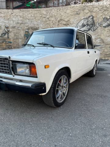 ВАЗ (Lada) 2107 21074-20 1.6 MT