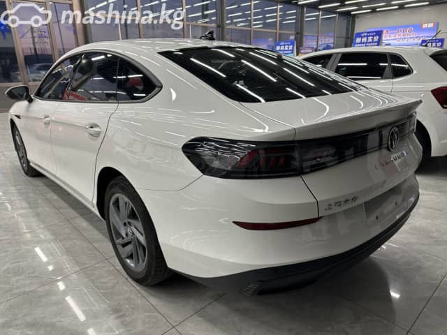 Volkswagen Polo Plus (China Market) 1.5 AT