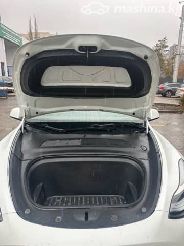 Tesla Model Y I Long Range Electro AT 4WD