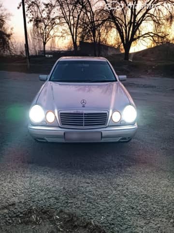 Mercedes-Benz E-Класс II (W210, S210) 430 4.3 AT