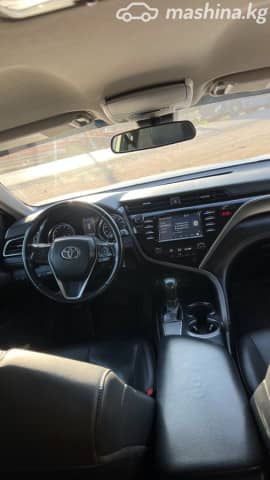 Toyota Camry VIII (XV70) 2.5 AT
