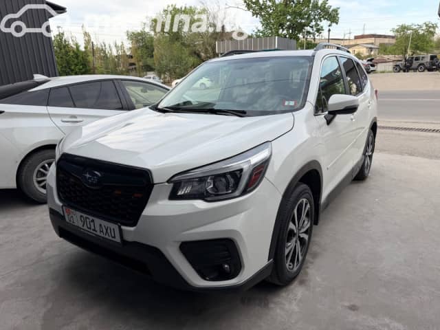 Subaru Forester V 2.5 CVT 4WD