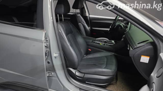 Hyundai Sonata VIII (DN8) 2.0hyb AT