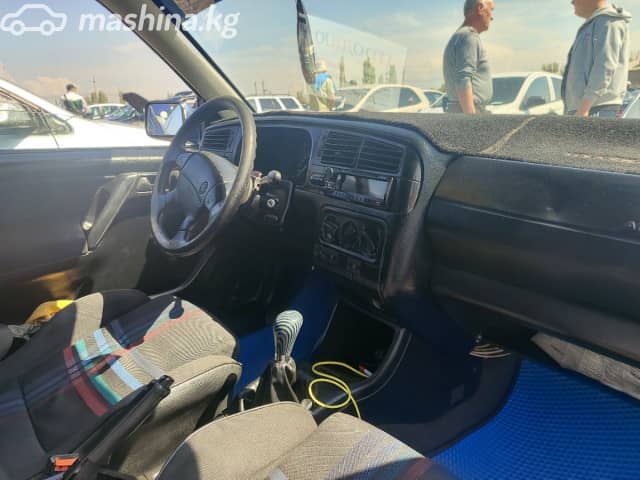 Volkswagen Vento 1.8 MT