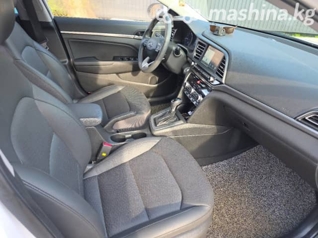 Hyundai Avante VI Рестайлинг 1.6 CVT