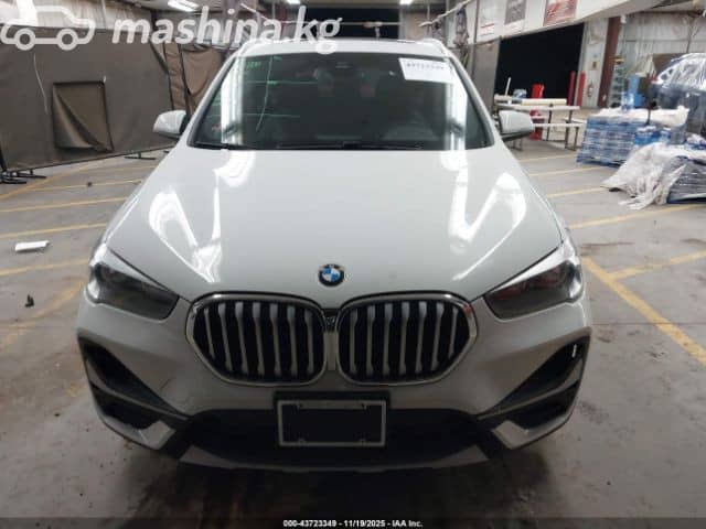 BMW X1 II (F48) Рестайлинг 28i xDrive 2.0 AT 4WD