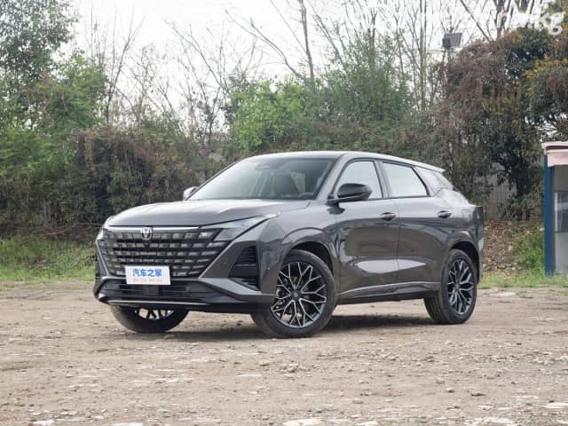 Changan UNI-Z 1.5 AMT