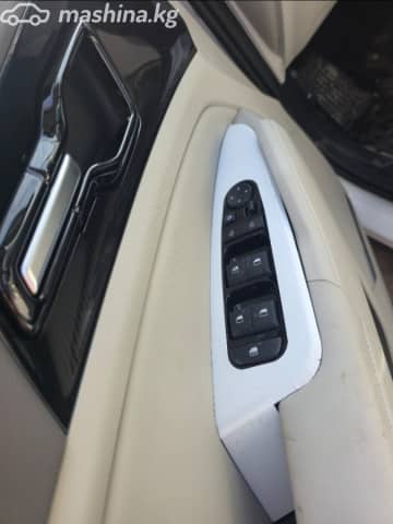 Kia Sportage V 1.5 AT