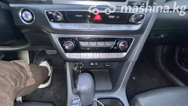 Hyundai Sonata VII (LF) Рестайлинг 2.0 AT