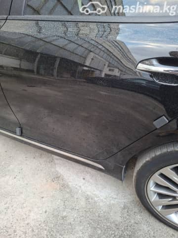 Kia K5 II 2.0 AT