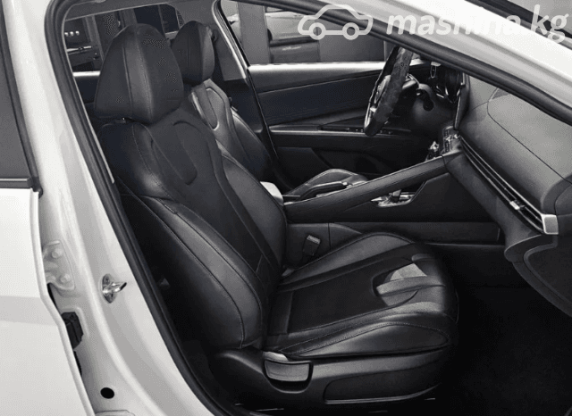 Hyundai Avante VII 1.6 AMT