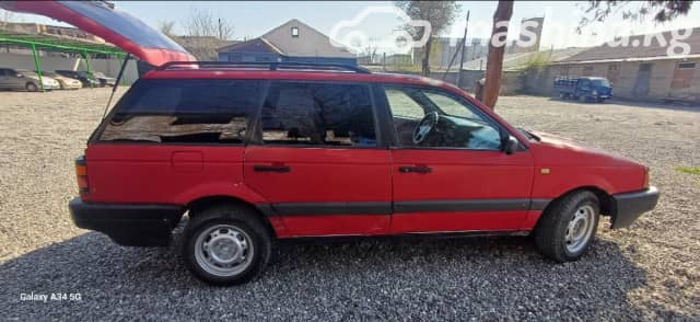 Volkswagen Passat B3 1.8 MT