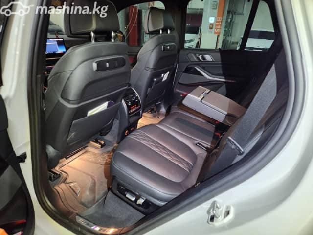 BMW X5 IV (G05/G18) Рестайлинг 40i 3.0 AT 4WD