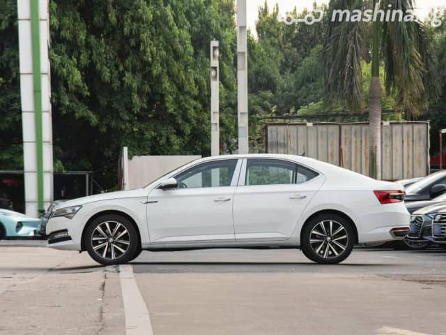 Skoda Superb III 1.4 AT