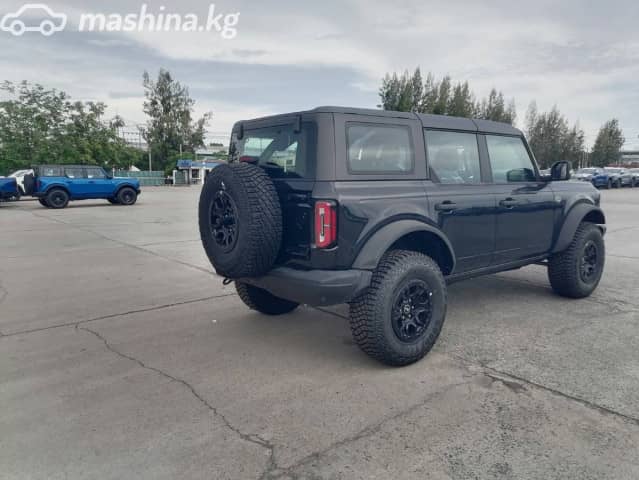 Ford Bronco VI 2.7 AT 4WD
